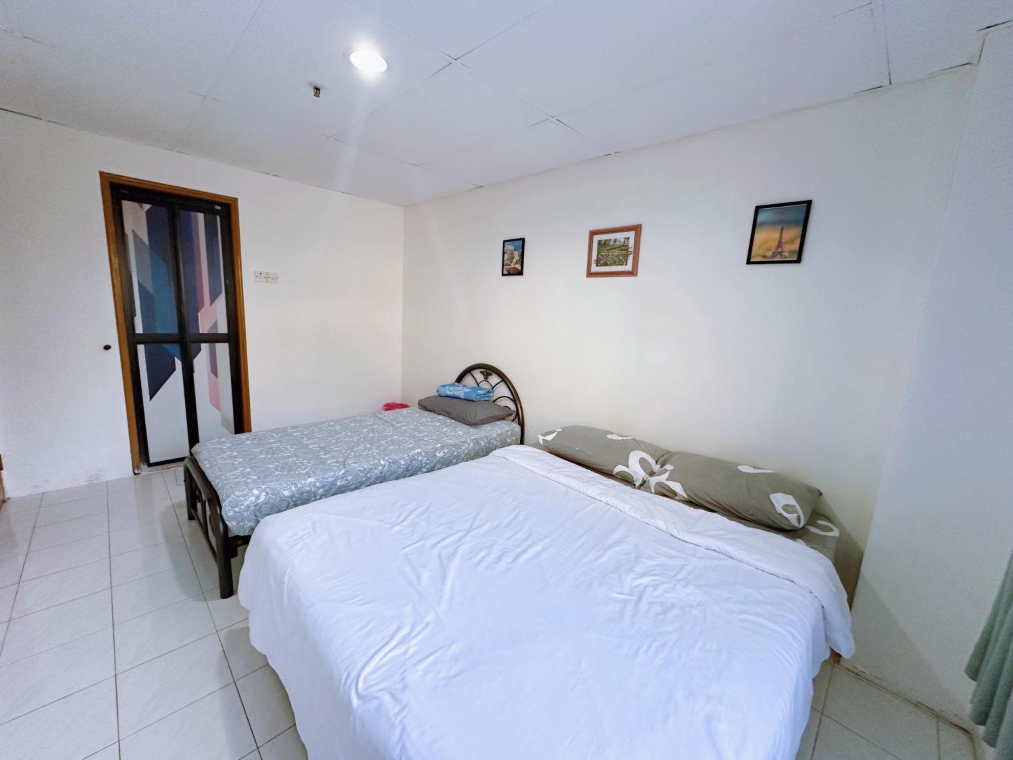 Sea & Wave #1 Coral Bay Apartment Pekan Pangkor Buitenkant foto